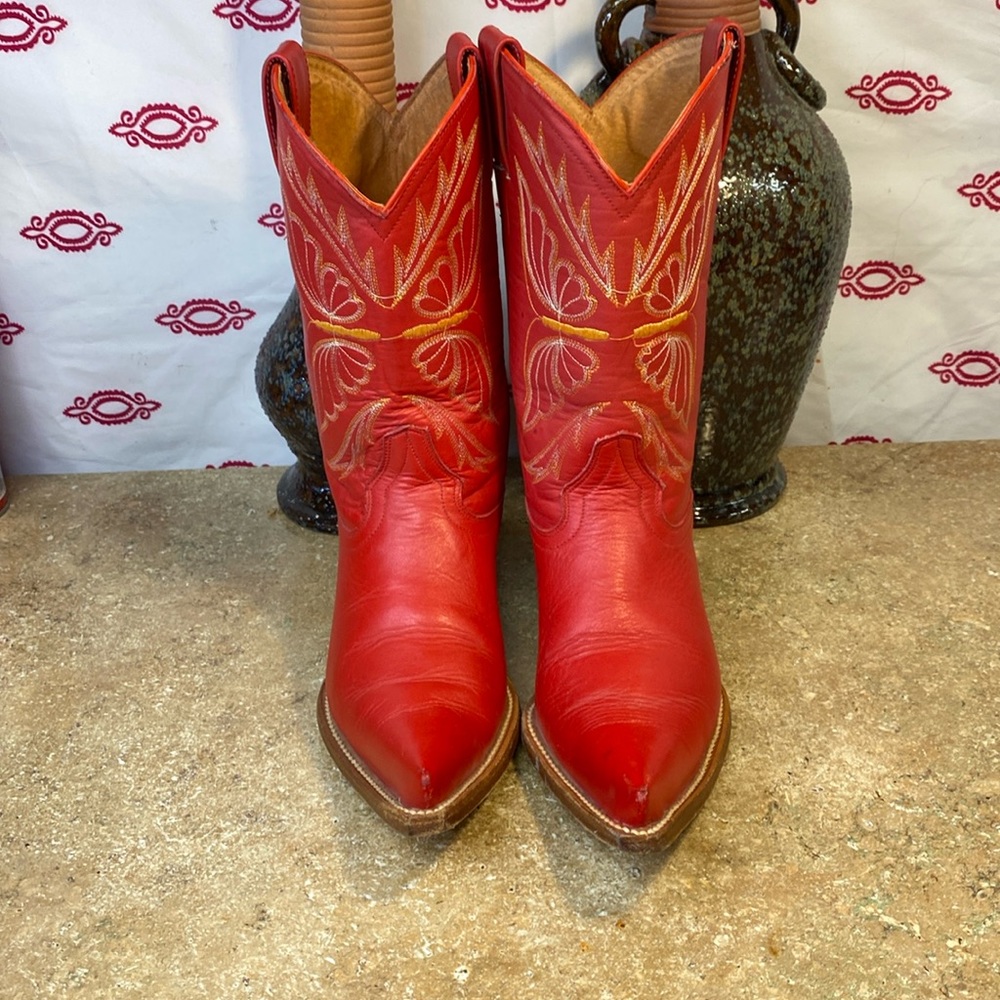 Jar Boots SZ 6 chiefs